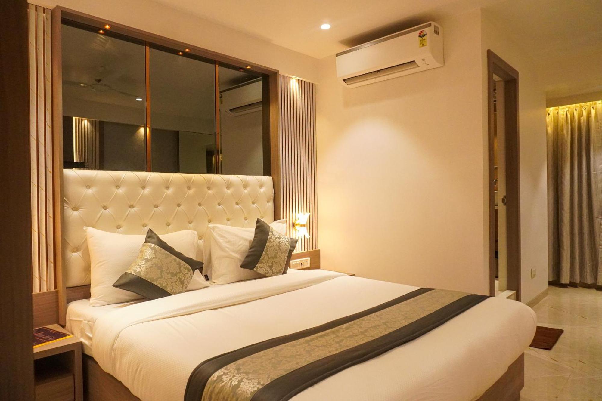 Hotel Spencer-نافي مومباي المظهر الخارجي الصورة